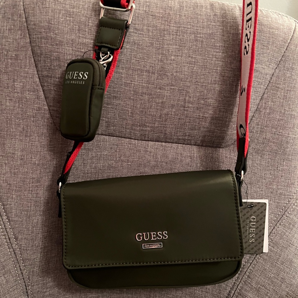 Brand New GUESS crossbody with Tags